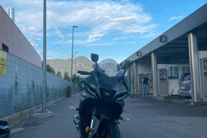 Yamaha yzf r125