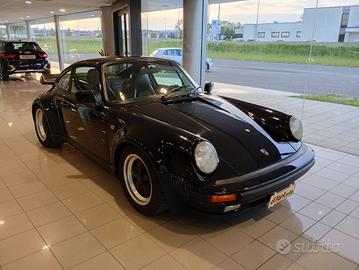Porsche 911 930 3.3 TURBO