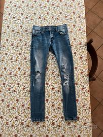 Pantaloni luongo rotti