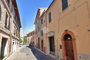 MULTILOCALE A SASSOFERRATO