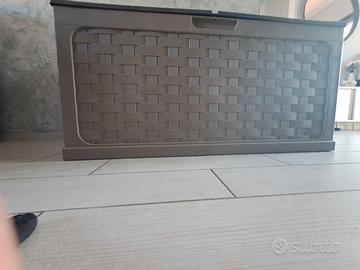 Cassapanca in pvc
