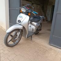 2011 Aprilia scarabeo