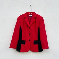 Blazer rosso e nero vintage.