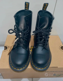 Anfibi Dr. Martens