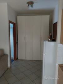 Monolocale arredato in centro