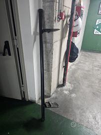 Asta paraurti posteriore Mitsubishi L200