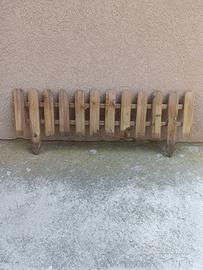 Staccionata in legno per aiuole o piccoli animali