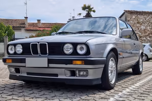 Bmw E30 318 iL