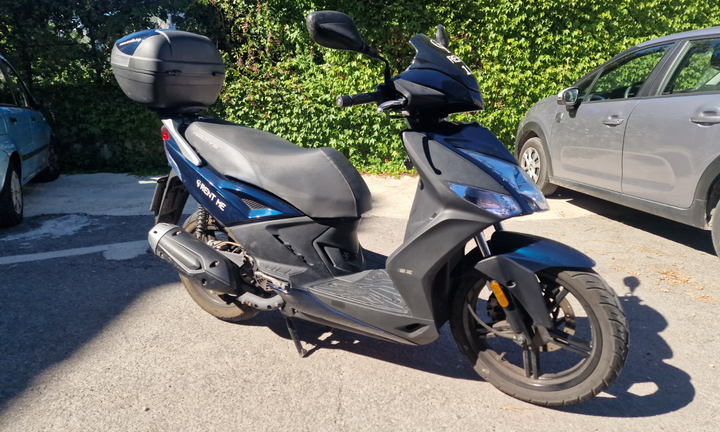 Kymco Scooter Agility 125 R16+ (Anno 2023) TRATTAB