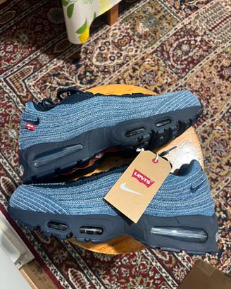 Nike 95 x Levi’s Obsidian Blue 44.5