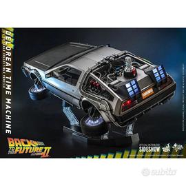 DELOREAN HOT TOYS