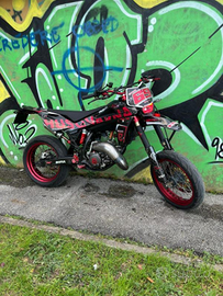 Husquarna sm 125 motard