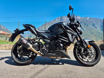 Suzuki GSX-S 750 solo 6400 km