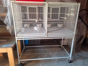 Gabbia doppia per uccelli con ruote