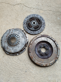 Frizione completa più volano Fiat Doblò e Punto