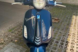 Vespa primavera 125