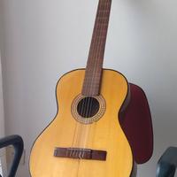 Chitarra classica Estudiantina