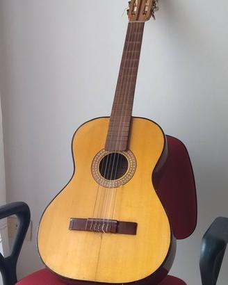 Chitarra classica Estudiantina