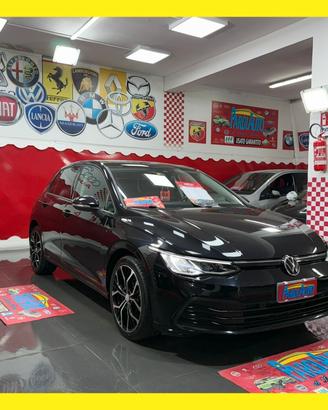 Volkswagen Golf 8 DSG 2.0 150cv BlueMotion - 2020