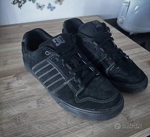 scarpe DC