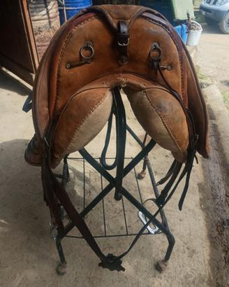 Sella bardella maremmana cavallo