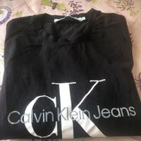 T-shirt Calvin Klein