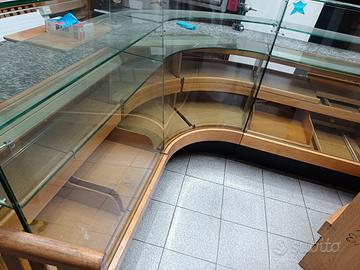 arredamento panetteria negozio