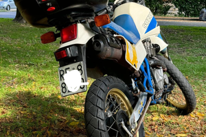 Suzuki DR 600 anno 1986