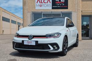 Volkswagen Polo 2.0 TSI DSG GTI