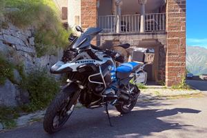 BMW R 1200 GS adventure rally
