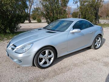 2004 Mercedes-Benz SLK-Class