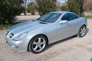 2004 Mercedes-Benz SLK-Class