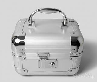 Beauty Case Rigido in Alluminio – Elegante
