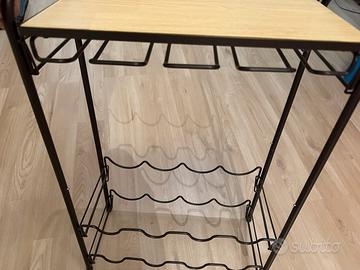 Carrellino portavini e bicchieri