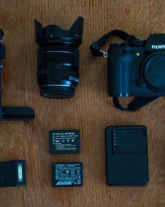 Fujifilm xt-2 + obiettivo e battery grip