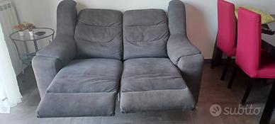 Divano 2 posti recliner elettrico