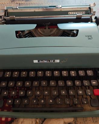 Olivetti Lettera 32 vintage