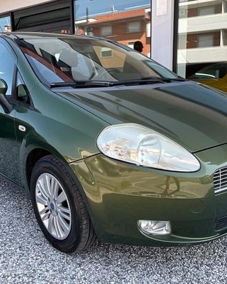 Grande Punto 1.9 MJT 120 CV 5 porte Emotion