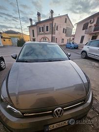 volskwagen polo 1.0tsi sport