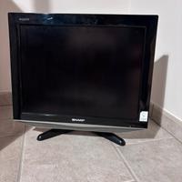 Tv Sharp Aquos 20 pollici con decoder