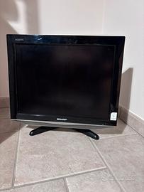 Tv Sharp Aquos 20 pollici con decoder