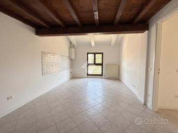 2 LOCALI A TREZZO SULL'ADDA