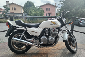 Honda cb 750 f bol d'or