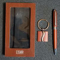 Set Niji Italiana: Penna Stilografica, Portachiavi