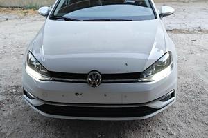 Volkswagen Golf 7.5 TDI 1.6 115CV