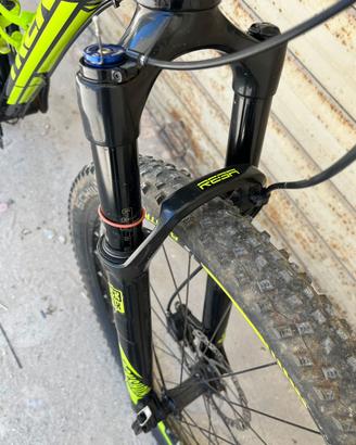 Forcella reba rock shox 29 con comando al manubrio