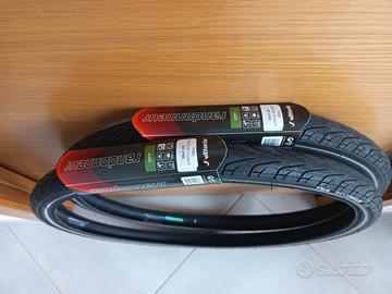 N. 2 Copertoni bici Vittoria randonneur 26 x 1.50