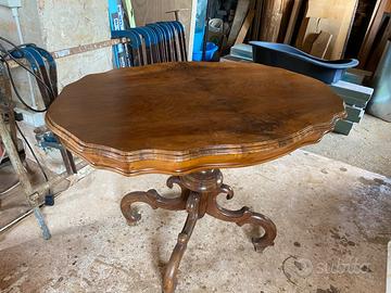 Tavolino Biedermeier
