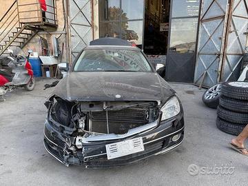 Ricambi Mercedes-Benz C220 AMG CDI 170cv del 2007