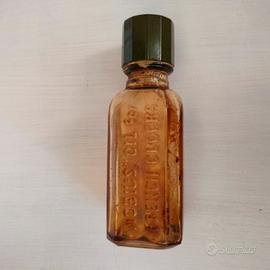 bottiglietta olio Moebius 